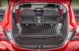 Vauxhall Corsa, boot 2